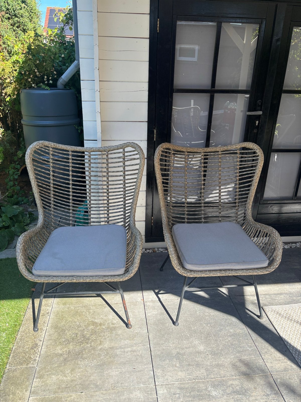 2 rotan stoelen met metalen onderstel, Gebruikt, Rotan, Stoel, Ophalen
