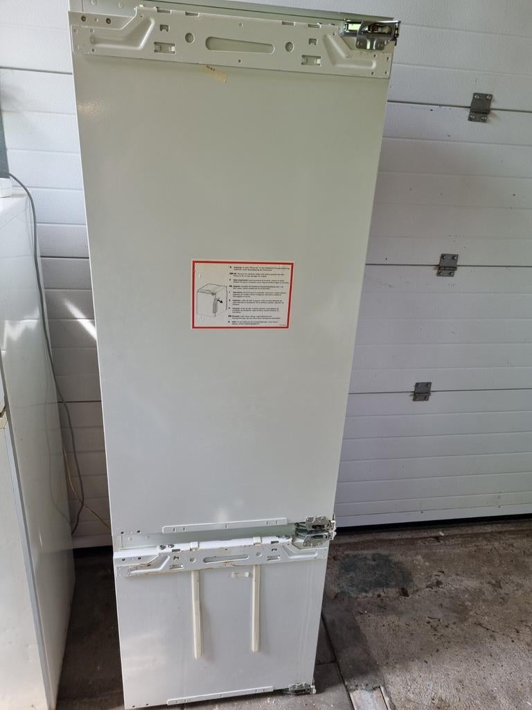 Miele inbouw koelvries combinatie, Witgoed en Apparatuur, Koelkasten en IJskasten, Ophalen, 150 tot 200 liter, Gebruikt, 60 cm of meer