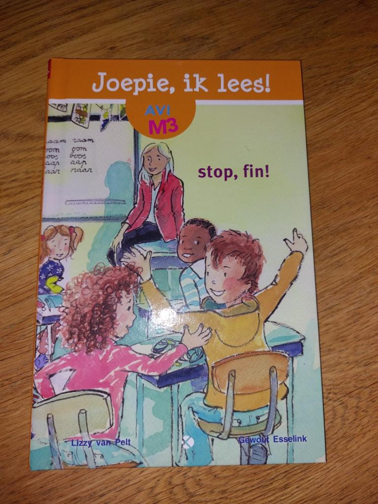 Stop, fin! AVI M3 - Lizzy van Pelt, Boeken, Ophalen, Zo goed als nieuw, Lizzy van Pelt, Gewoud Esselink, Fictie algemeen