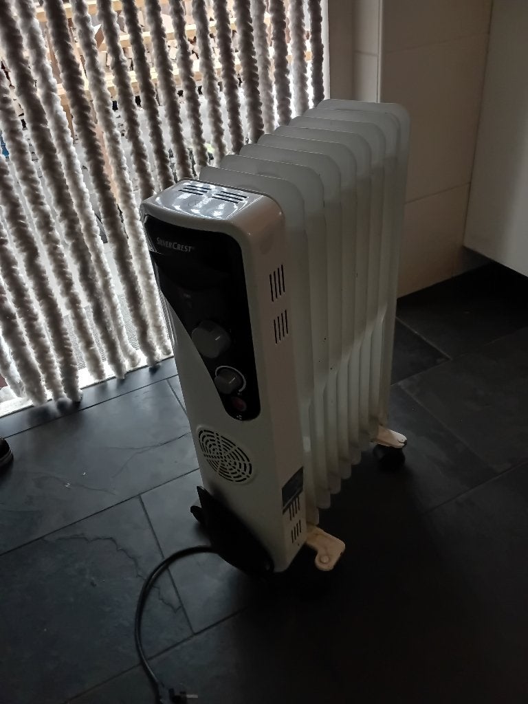 Te koop kachel radiator olie stroom, Ophalen, Minder dan 60 cm, Kachel, 30 tot 80 cm