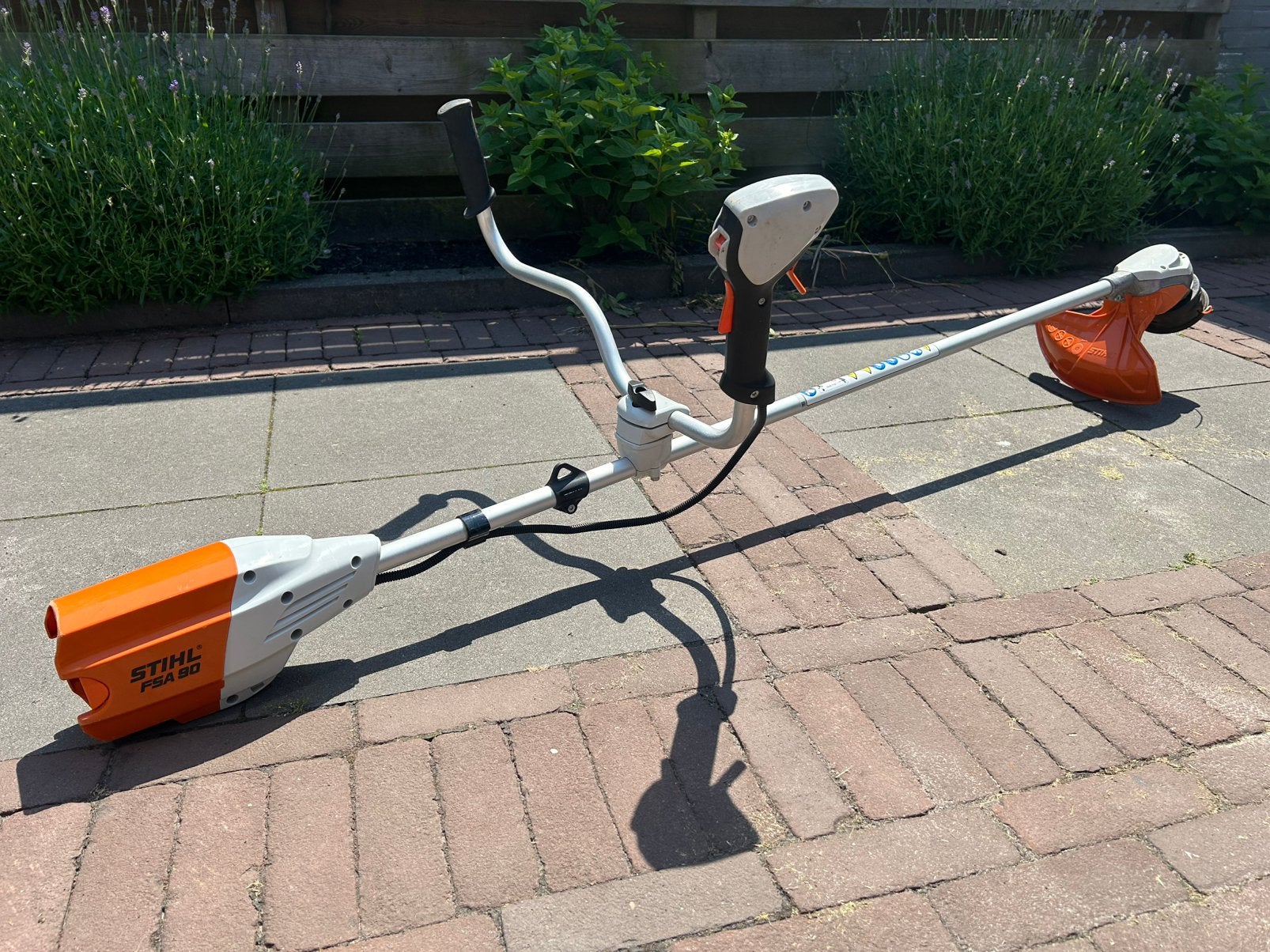 Stihl FSA90 accu bosmaaier, Ophalen, Zo goed als nieuw, Accu
