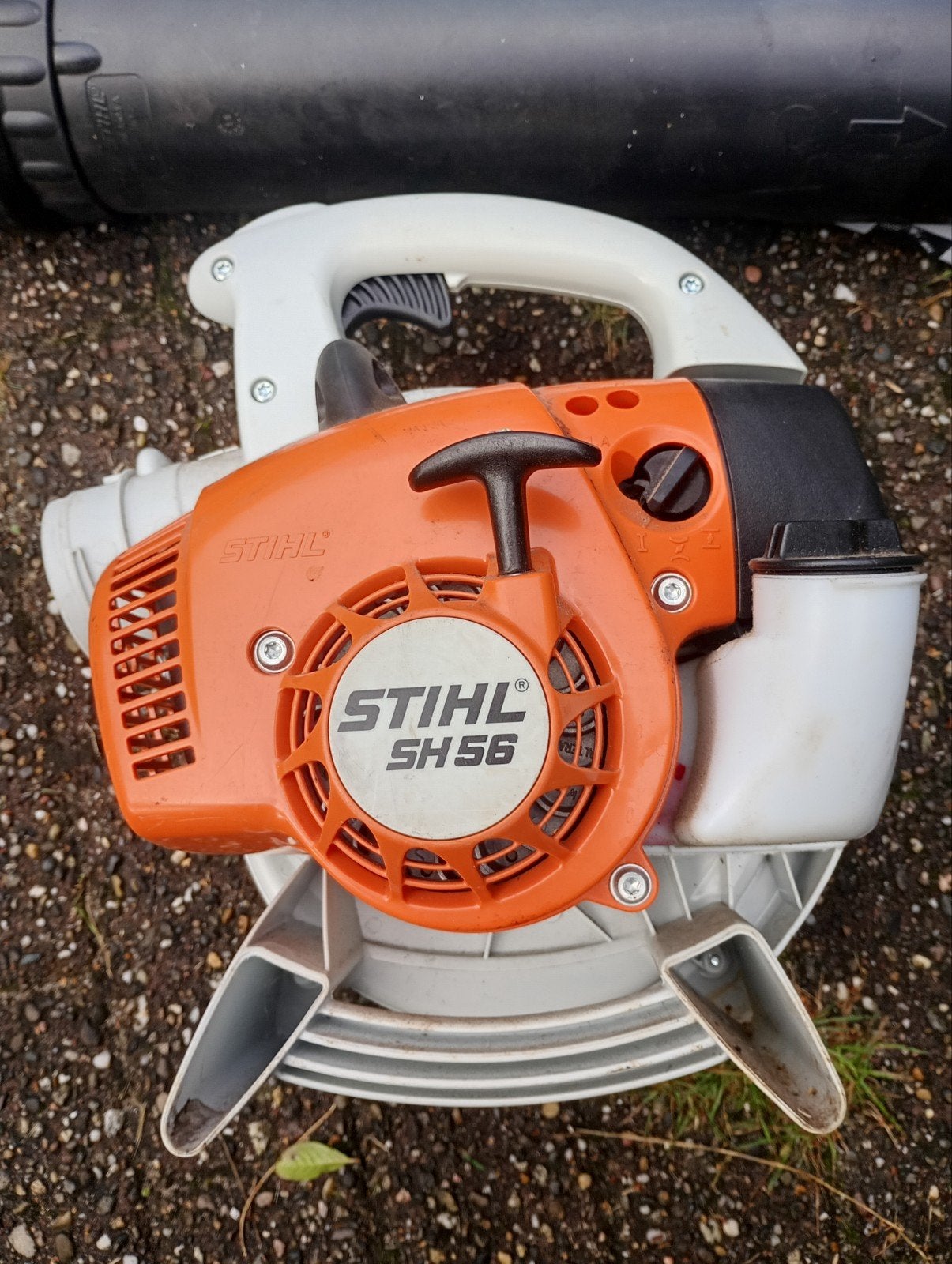 Stihl SH 56 bladblazer/bladzuiger met versnipperfunctie, Gebruikt, Met opvangzak, Handgedragen, Ophalen of Verzenden