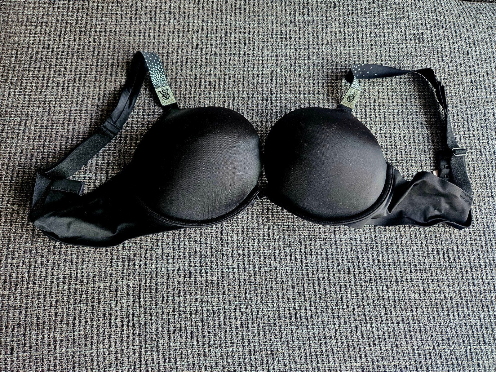 Victoria's Secret Zwarte Push-up BH 36C - Extra Lift, Victoria's Secret, Ophalen of Verzenden, Zwart, BH