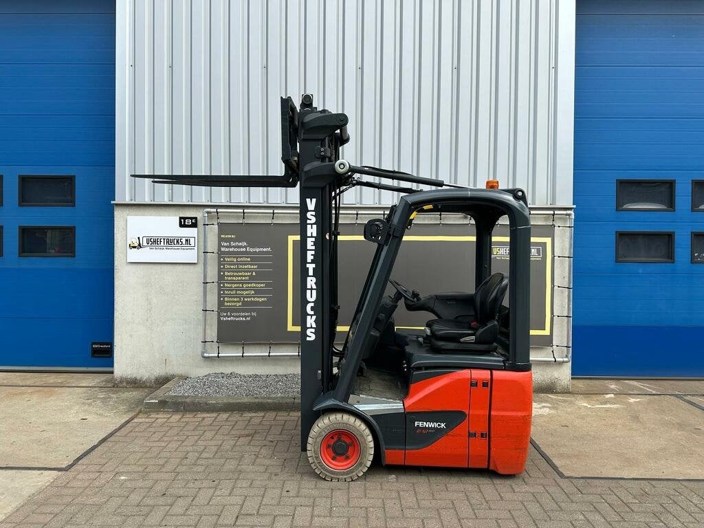 VS-22813 Elektrische triplex heftruck Linde E12 COMPACT