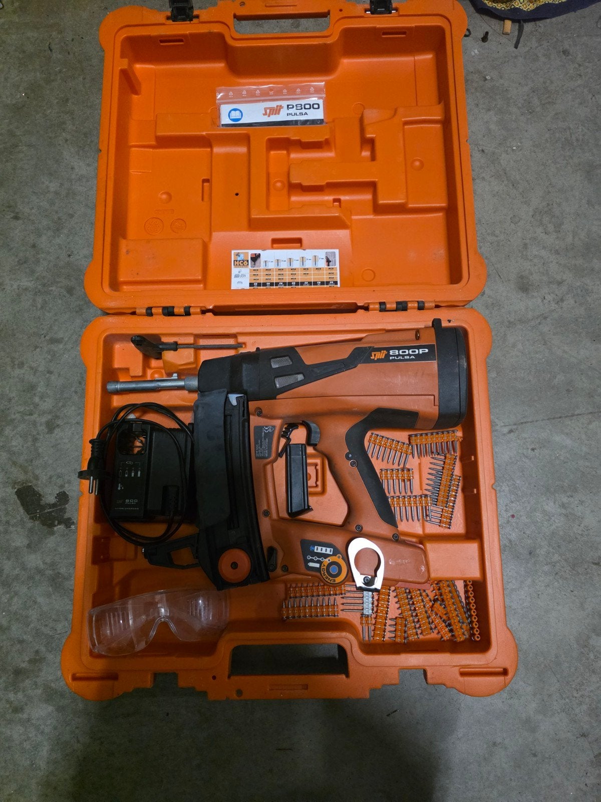Spit P800 Pulsa gas tacker met koffer en toebehoren, Doe-het-zelf en Verbouw, Ophalen