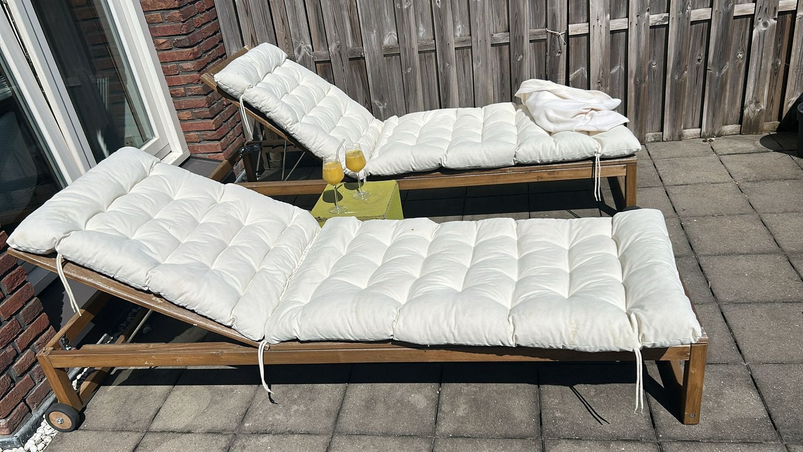 Ligbedden ikea, Tuin en Terras, Ophalen, Zo goed als nieuw
