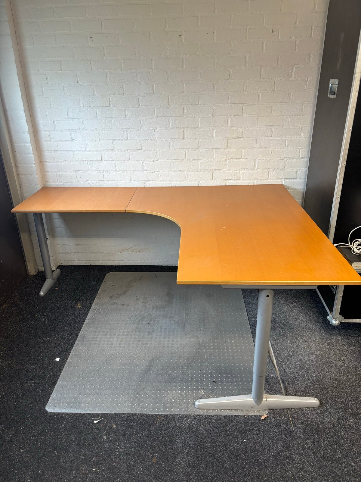 Hoekbureau 200x160 cm - Ruim en functioneel, Huis en Inrichting, Bureaus, Ophalen, Gebruikt, Hout, Hoekbureau
