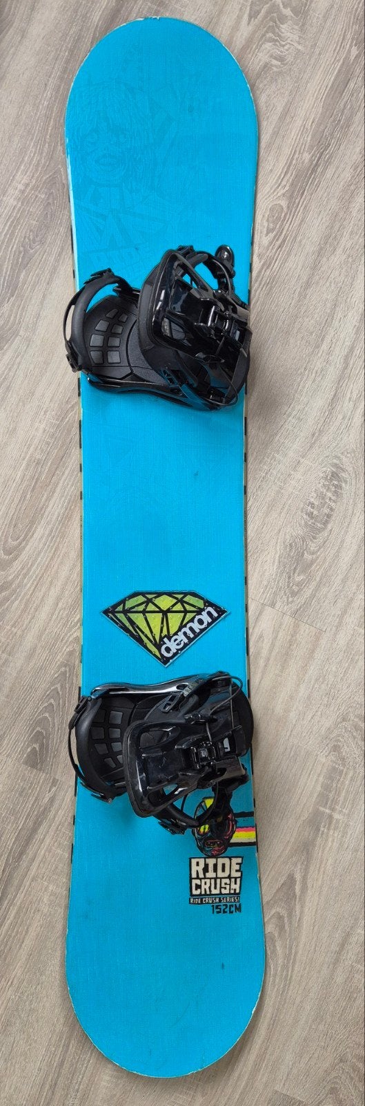 Mooi RIDE CRUSH 152 cm All-Mountain Snowboard met HEAD Bindi, Ophalen, Gebruikt, Board
