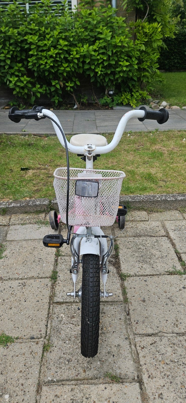 Meisjesfiets met gebruikssporen, Fietsen en Brommers, Fietsen | Kinderfietsjes, Ophalen, Terugtraprem, Zijwieltjes, Gebruikt