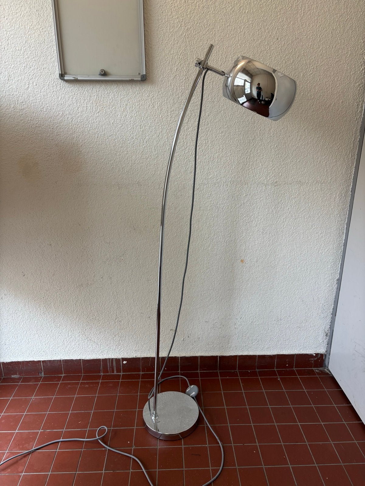 Moderne Staande Lamp - Chroom Design, Ophalen, Gebruikt, Overige fittingen, Metaal