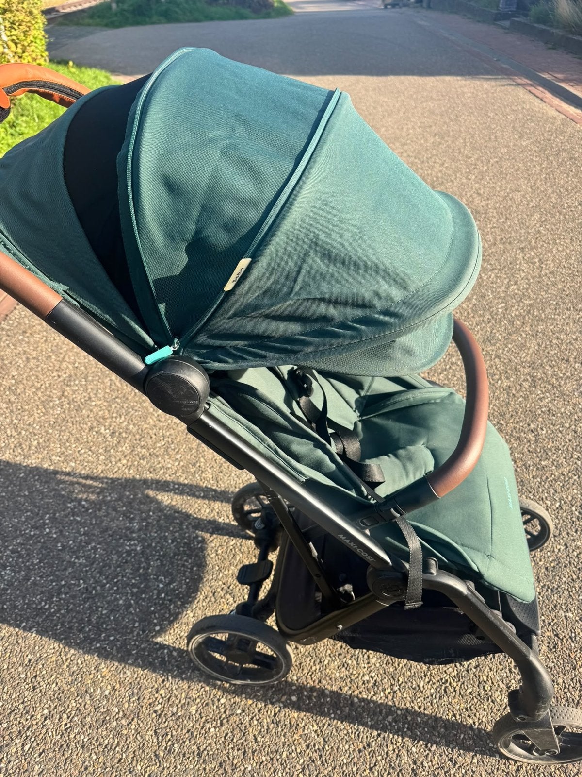 Maxi-Cosi Leona 2 Buggy - Groen - Zo goed als nieuw, Ophalen, Zo goed als nieuw, Maxi-Cosi, Verstelbare rugleuning