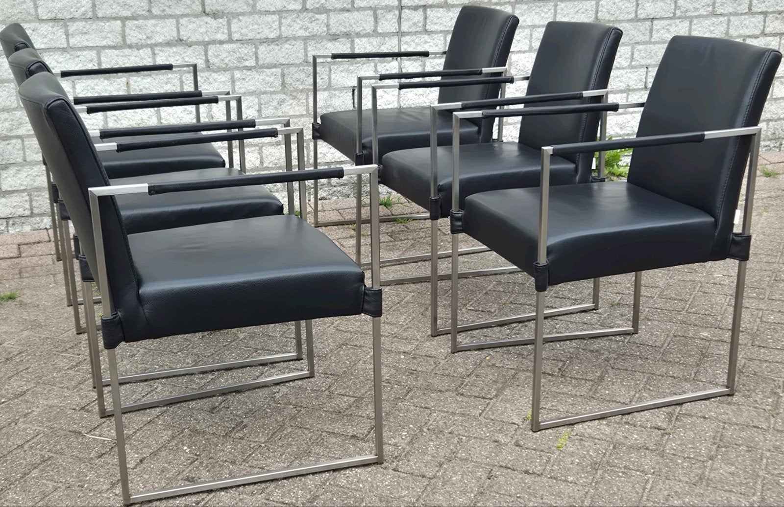 8 Bert Plantagie design eetkamerstoelen model Clark
zwart le, Huis en Inrichting, Zwart, Ophalen of Verzenden, Vijf, Zes of meer stoelen