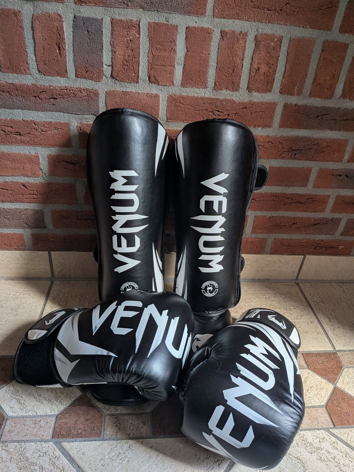 Bokshandschoenen en scheenbeschermers, Maat L, Ophalen of Verzenden, Zo goed als nieuw, Overige