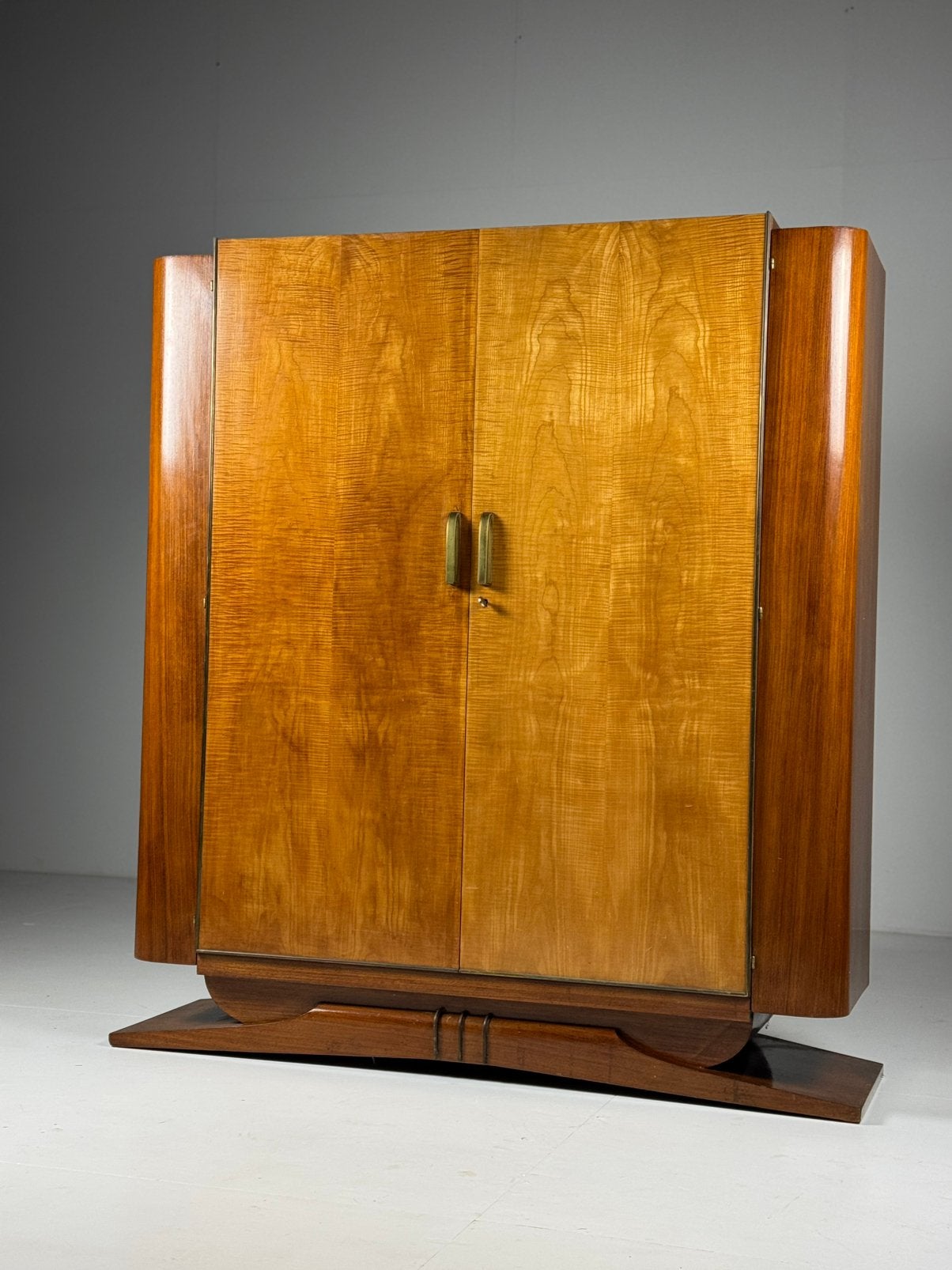 Art deco kast 1930, Huis en Inrichting, Kasten | Overige, Ophalen, Zo goed als nieuw