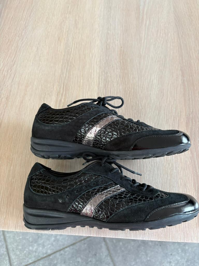 Sneakers, Gabor, maat 37, Ophalen, Zo goed als nieuw
