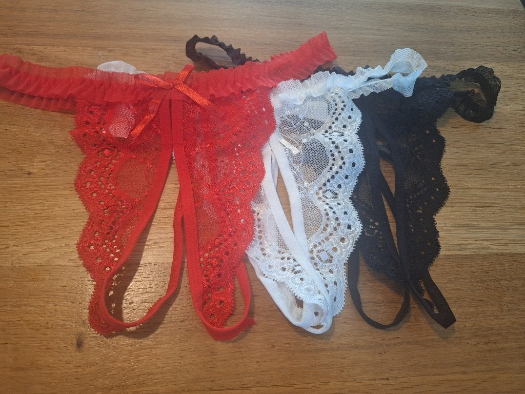 3 dames strings maat M, Kleding | Dames, Ondergoed en Lingerie, Verzenden, Zwart, String