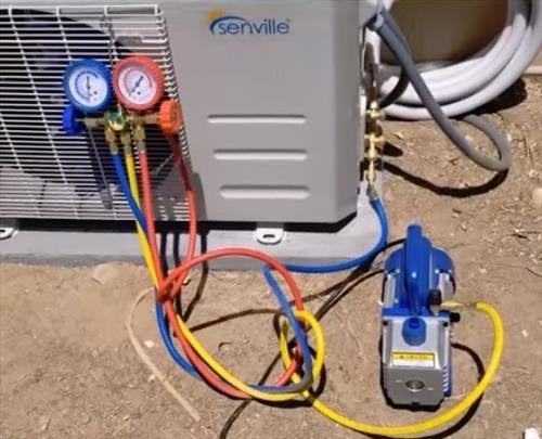 TE HUUR: Vacuümpomp Zelf Airco Vacumeren, Ophalen, Wandairco, 100 m³ of groter, 3 snelheden of meer