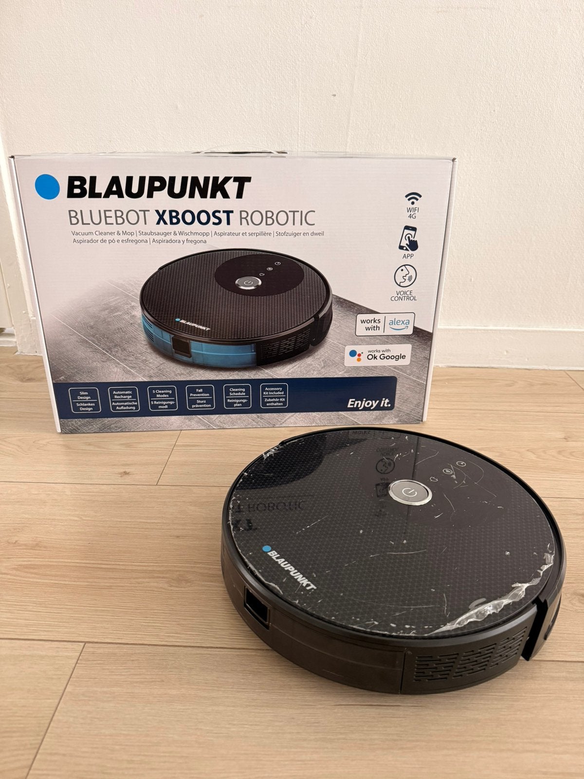 Blaupunkt bluebot xboost stofzuiger, Ophalen of Verzenden, Zo goed als nieuw, Robotstofzuiger