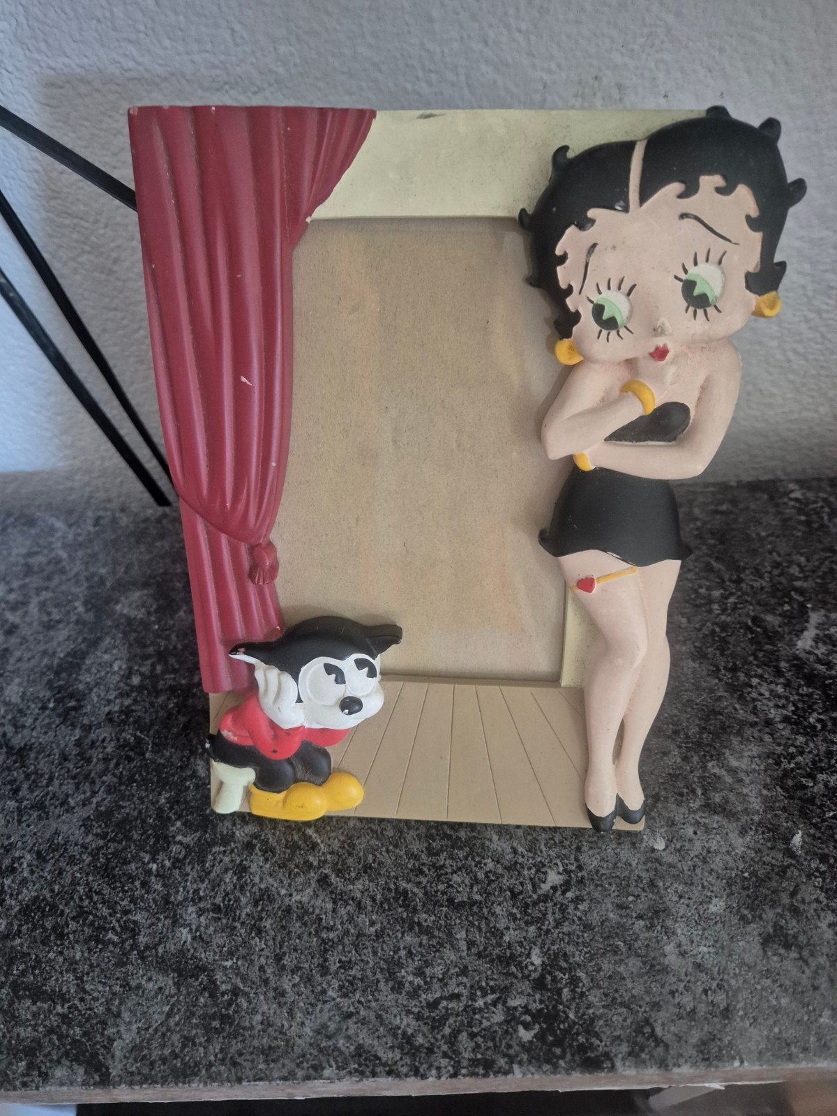 Betty Boop fotolijst, Verzamelen, Beelden en Beeldjes, Ophalen of Verzenden, Zo goed als nieuw, Dier