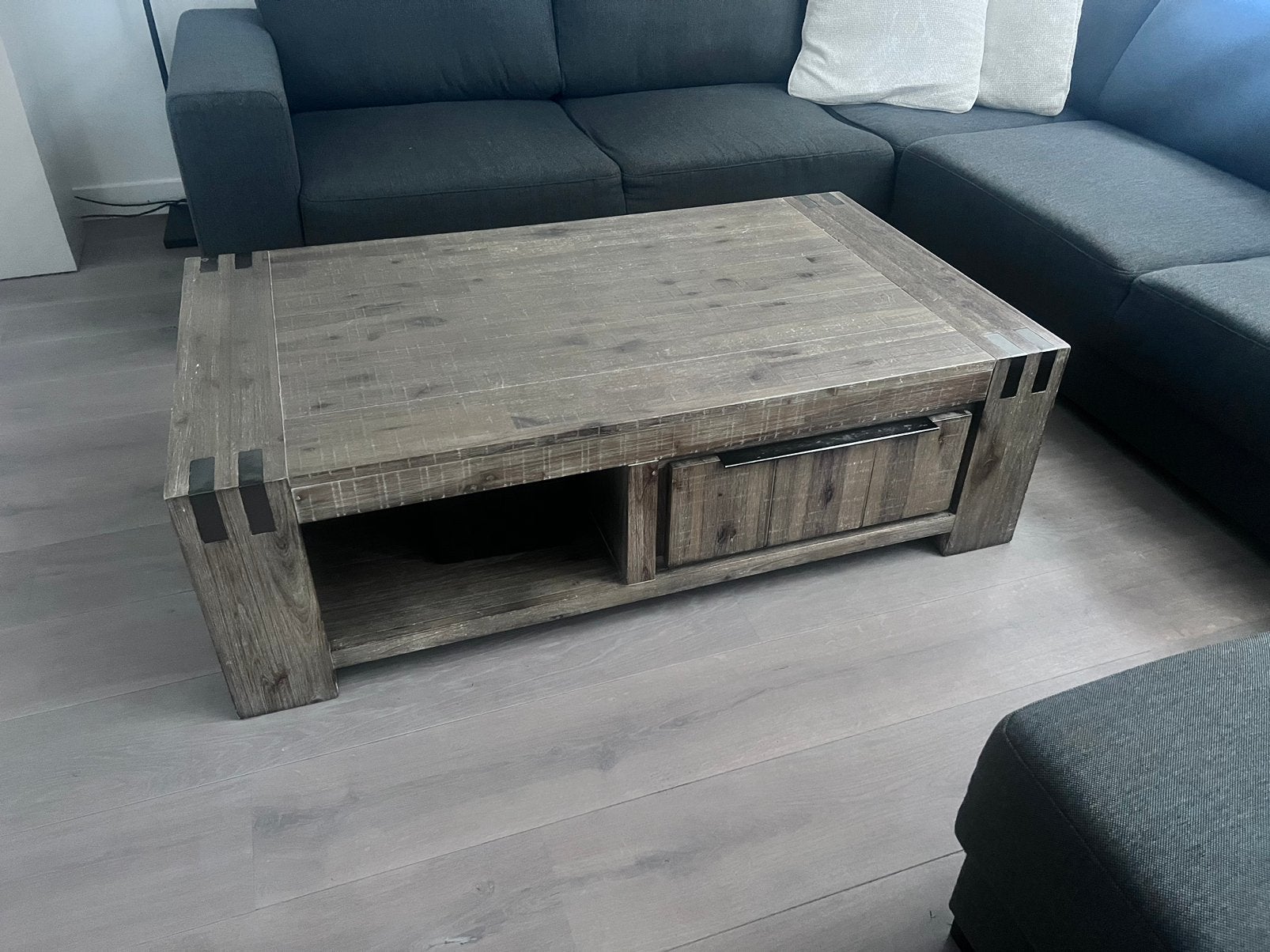 Mooie salontafel, Ophalen, 100 tot 150 cm, 50 tot 100 cm, Zo goed als nieuw
