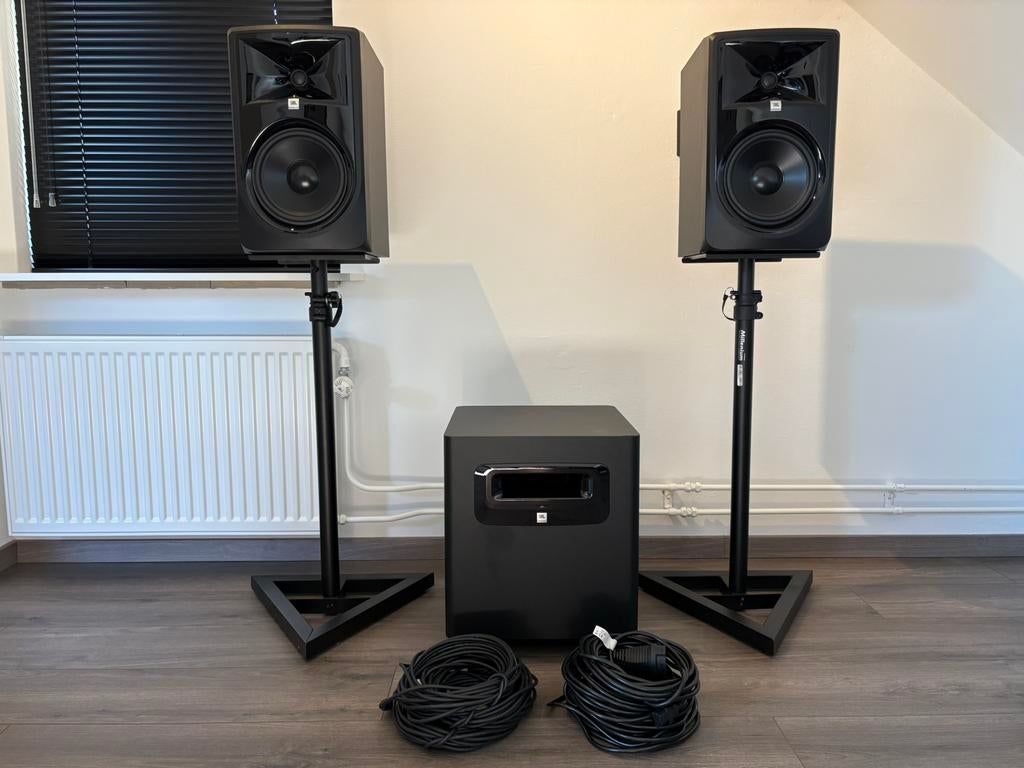 JBL studio monitors + subwoofer, Audio, Tv en Foto, Luidsprekers, Ophalen, Zo goed als nieuw, 120 watt of meer, Subwoofer