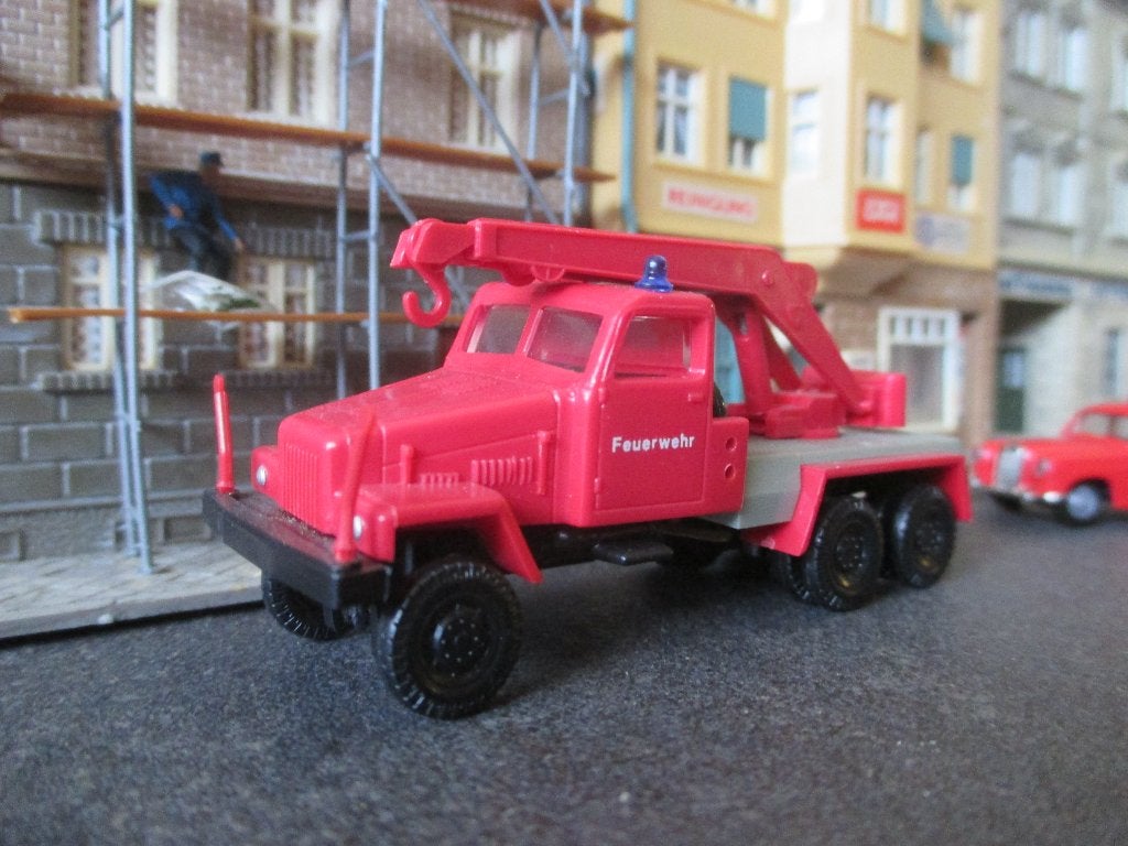 IFA G5 bergingsvoertuig / kraanwagen - DDR VEB Brandweer, Ophalen of Verzenden, Zo goed als nieuw, Bus of Vrachtwagen