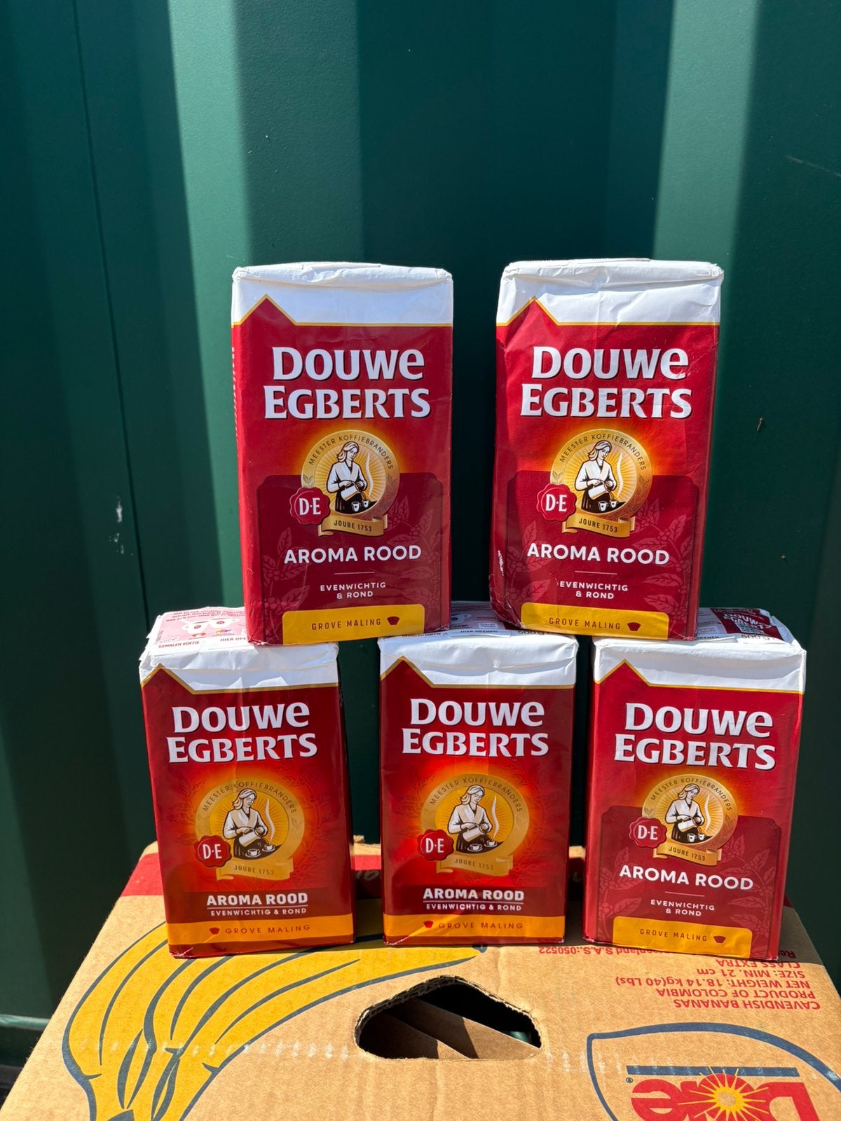 Douwe egberts, Ophalen