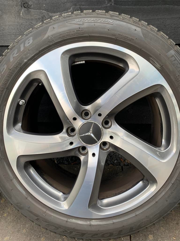 Mooie wielenset 18”- 8Jx 18H2 ET43, Auto-onderdelen, Ophalen, 18 inch, 245 mm, Banden en Velgen