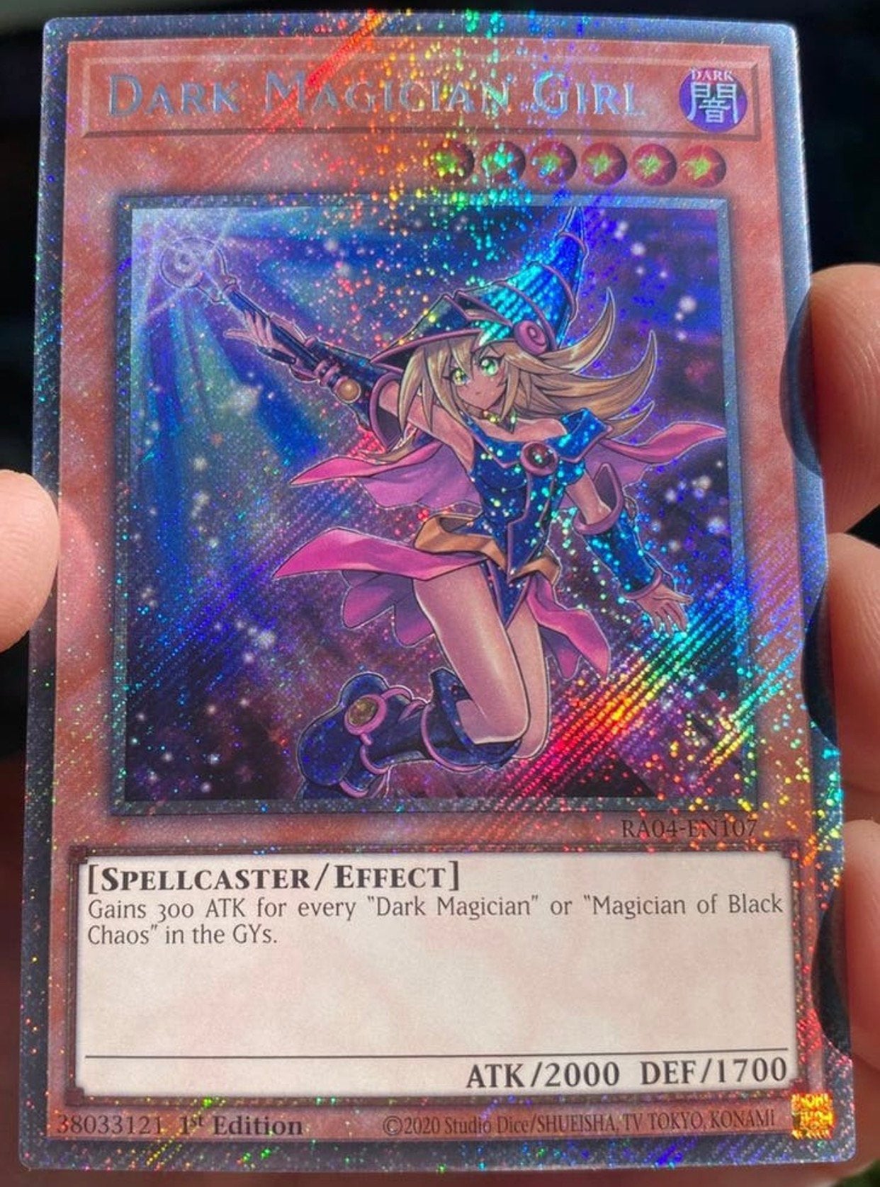 Yu-Gi-Oh! Dark Magician Girl RA04 1st Edition !, Hobby en Vrije tijd, Verzamelkaartspellen | Yu-gi-Oh!, Ophalen of Verzenden, Zo goed als nieuw
