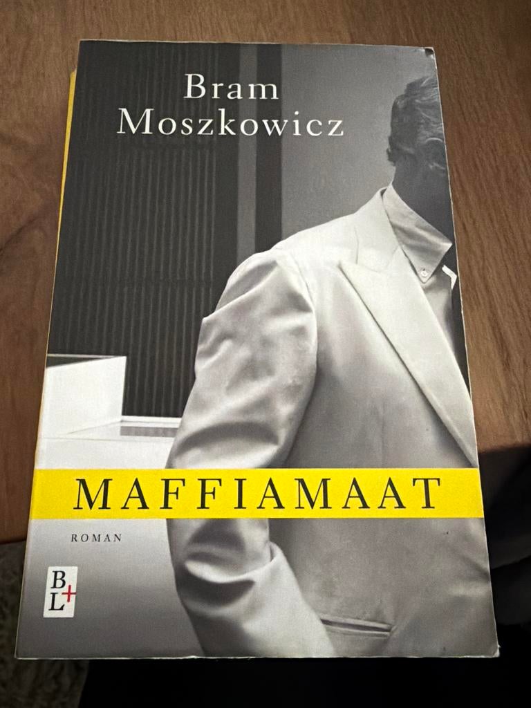 WK7.  Bram Moszkowicz - Maffiamaat, Ophalen of Verzenden, Zo goed als nieuw, Bram Moszkowicz