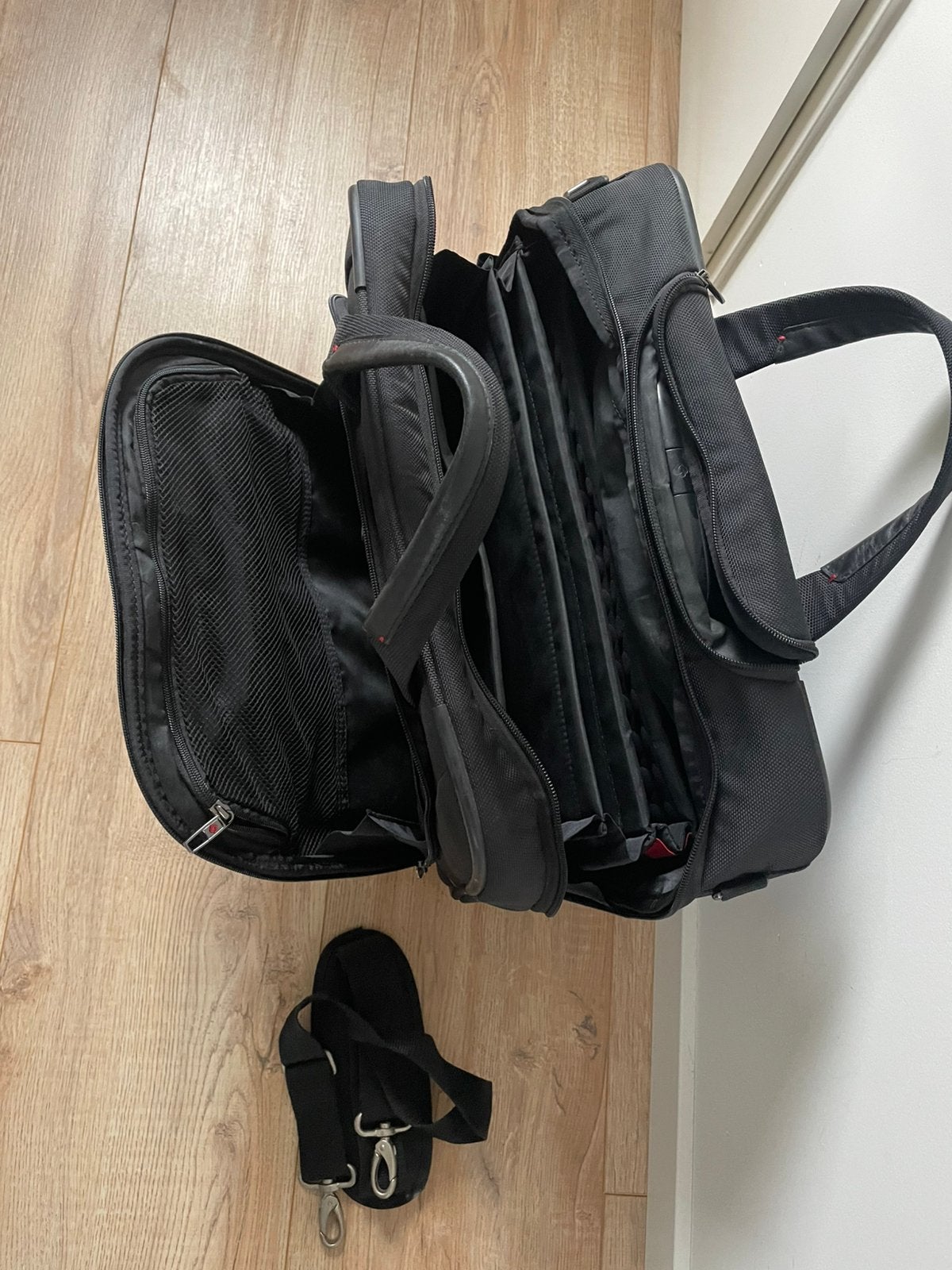 Schooltas laptop tas Samsonite, Ophalen of Verzenden, Zo goed als nieuw, Zwart, Rugtas