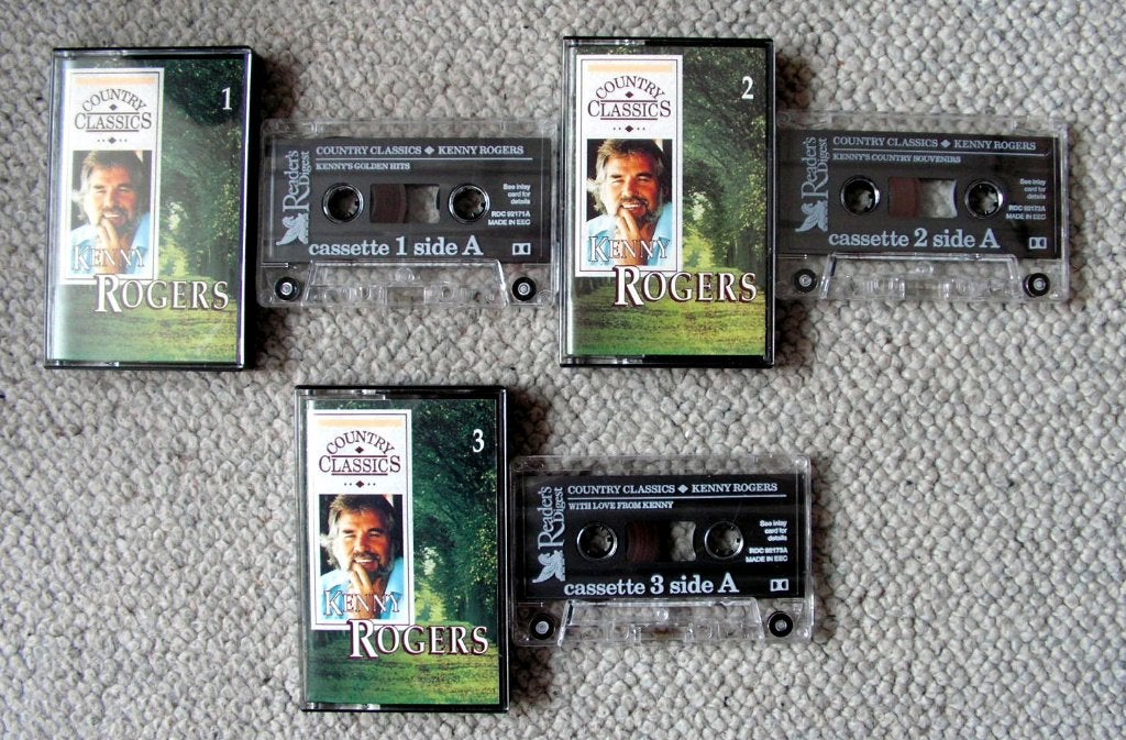 Kenny Rogers – Country Classics 49 nrs 3 cassettes ZGAN, Cd's en Dvd's, 2 t/m 25 bandjes, Ophalen of Verzenden, Zo goed als nieuw