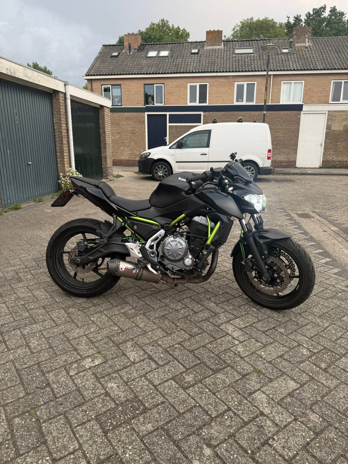 Kawasaki Z650 35KW, Motoren, 649 cc, Particulier, Minimaal motorrijbewijs A2, Handgeschakeld