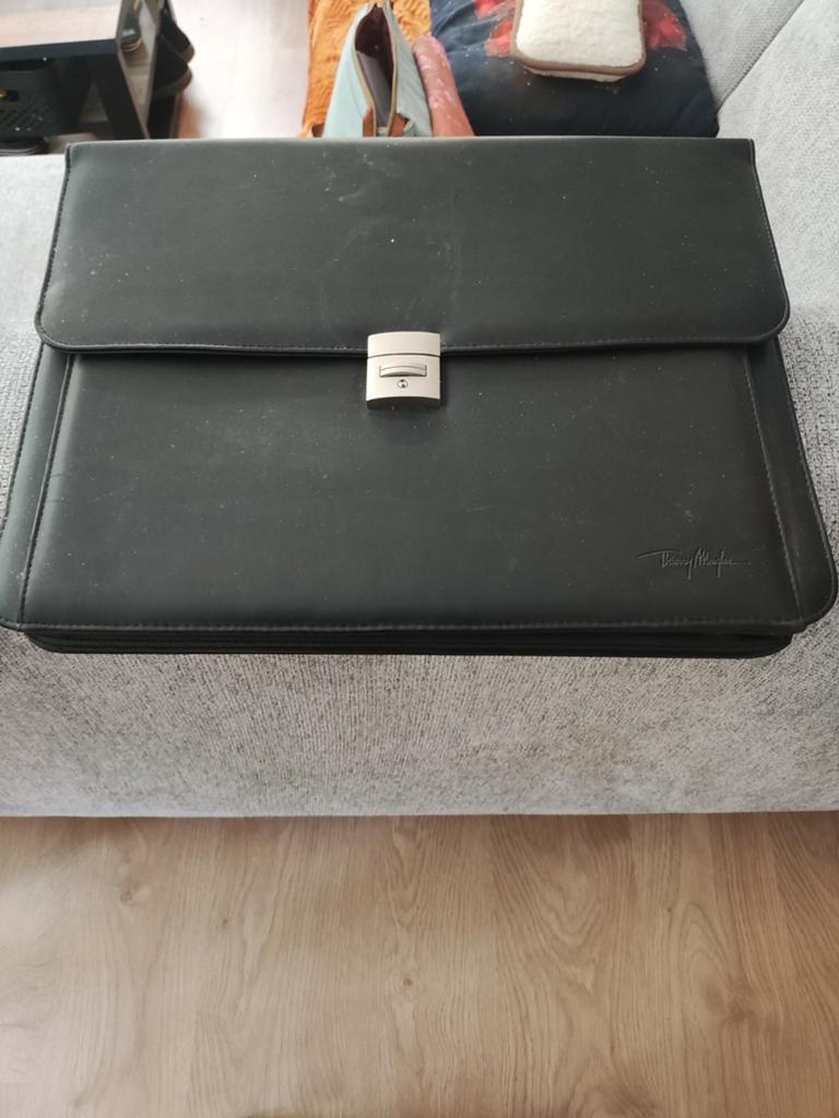 Thierry Mugler laptoptas / aktetas - Zwart, moet weg!, Ophalen of Verzenden, Nieuw, Zwart, Overige typen