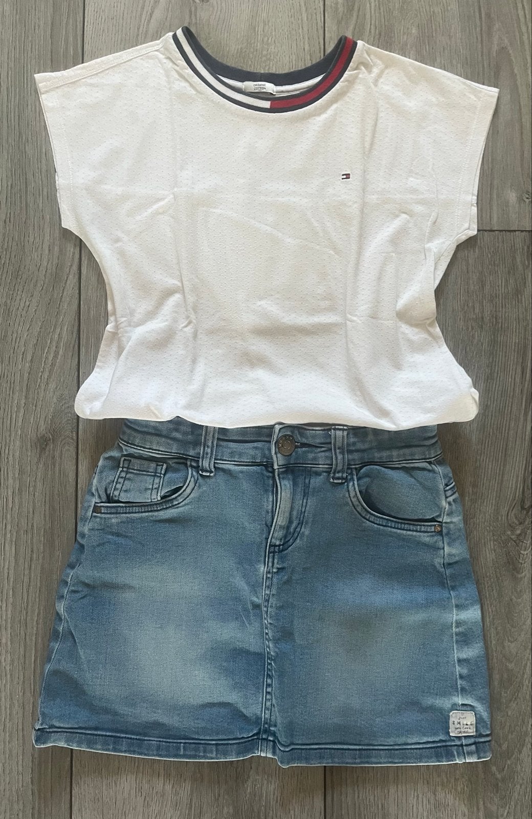 Tommy Hilfiger shirt en HEMA rokje maat 152, Ophalen of Verzenden, Gebruikt, Meisje