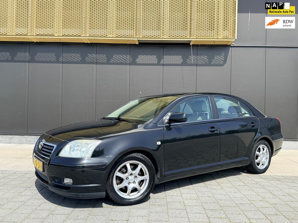 Toyota Avensis 2.0 VVTi Executive | Leder | Cruise | Stoelve, 1998 cc, Beige, 4 cilinders, Zwart