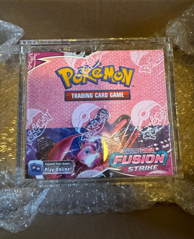 Pokémon TCG: Fusion strike Booster Box * SEALED *, Hobby en Vrije tijd, Verzamelkaartspellen | Pokémon, Ophalen of Verzenden, Nieuw