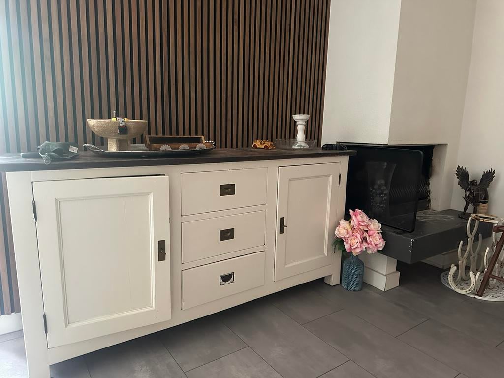 Henders en hazel Dressoir, Huis en Inrichting, Kasten | Dressoirs, Gebruikt, Met deur(en), 150 tot 200 cm, Ophalen of Verzenden