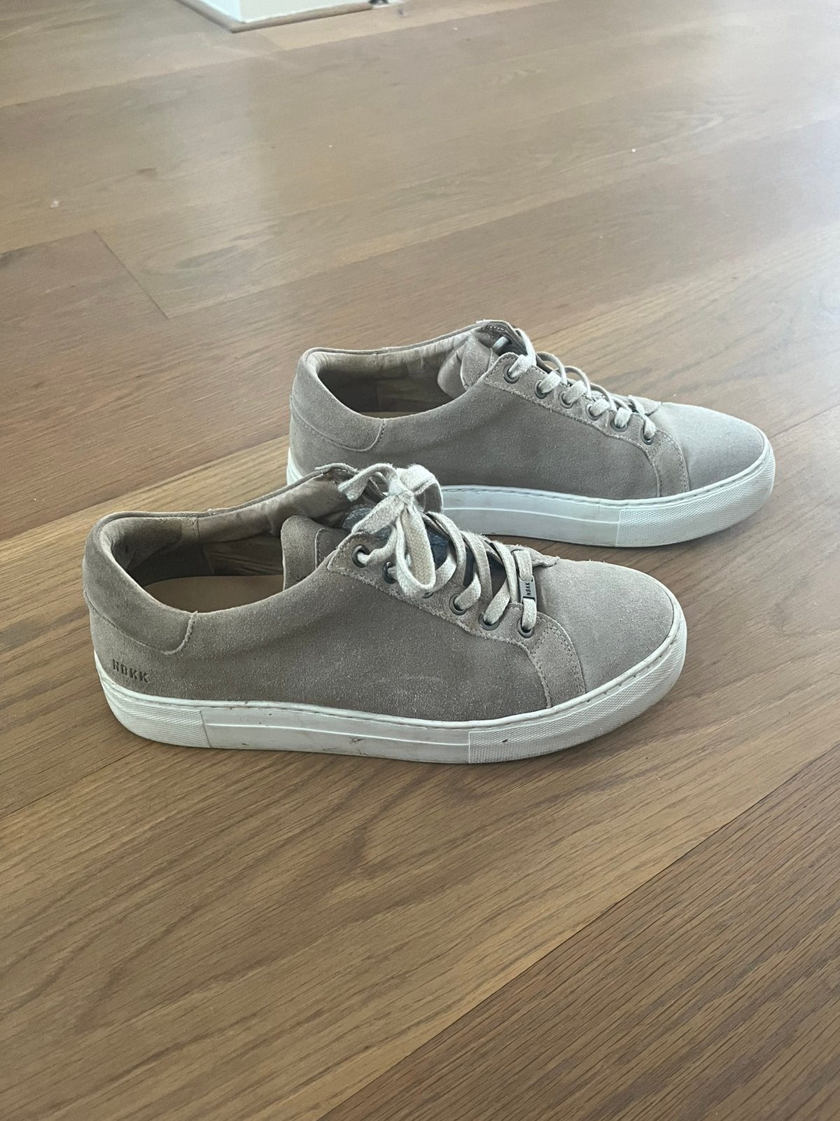 Nubikk schoenen, Overige kleuren, Ophalen of Verzenden, Sneakers of Gympen, Gedragen