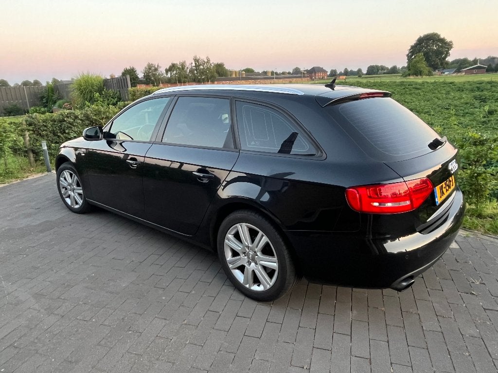 Audi A4 2.0 Tfsi 155KW Avant Multitronic 2009 Zwart, Auto's, Audi, 4 cilinders, 1984 cc, 1505 kg, A4