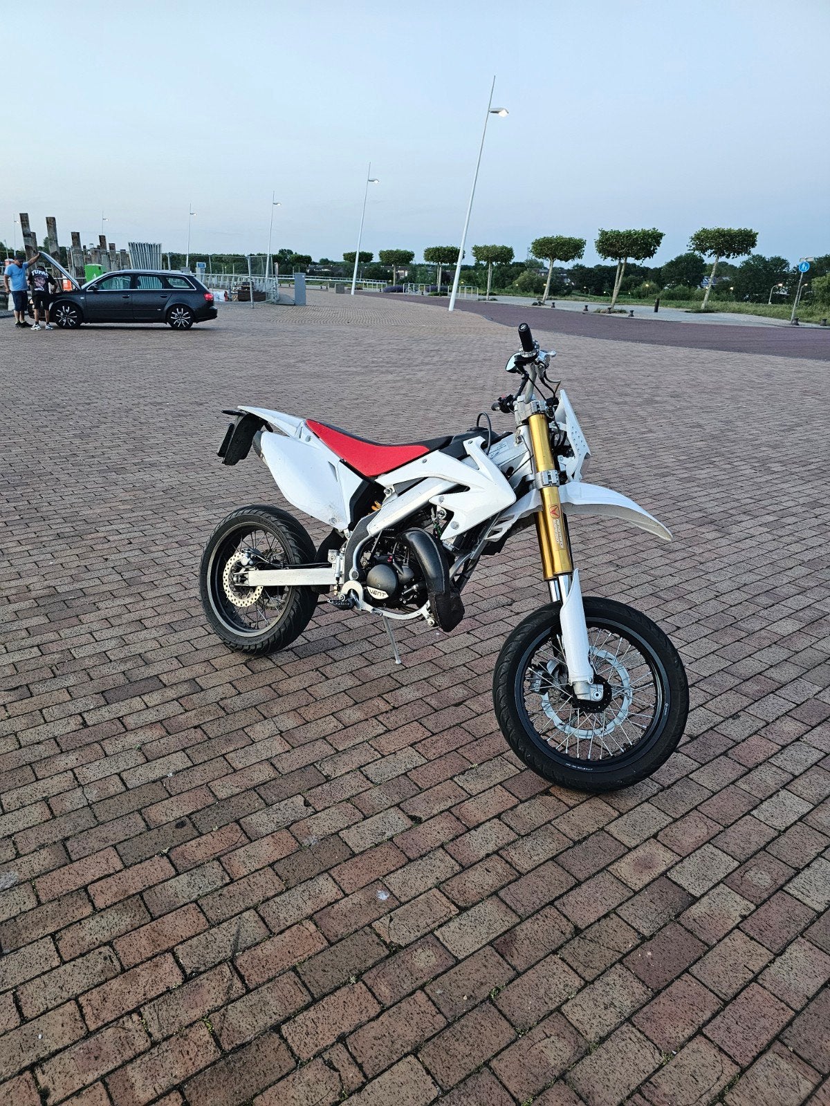 Honda hm 50 (vent) derapage, Fietsen en Brommers, Ophalen, 6 versnellingen, Honda, Maximaal 45 km/u