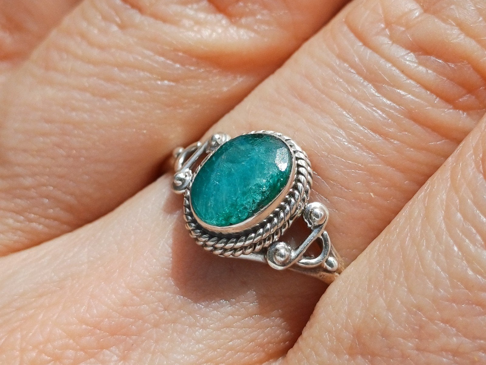 Vanoli 925 zilveren ring met ruwe smaragd maat 21,25, Daiva1973@hotmail.com, Vanoli, 20 of groter, Amsterdam