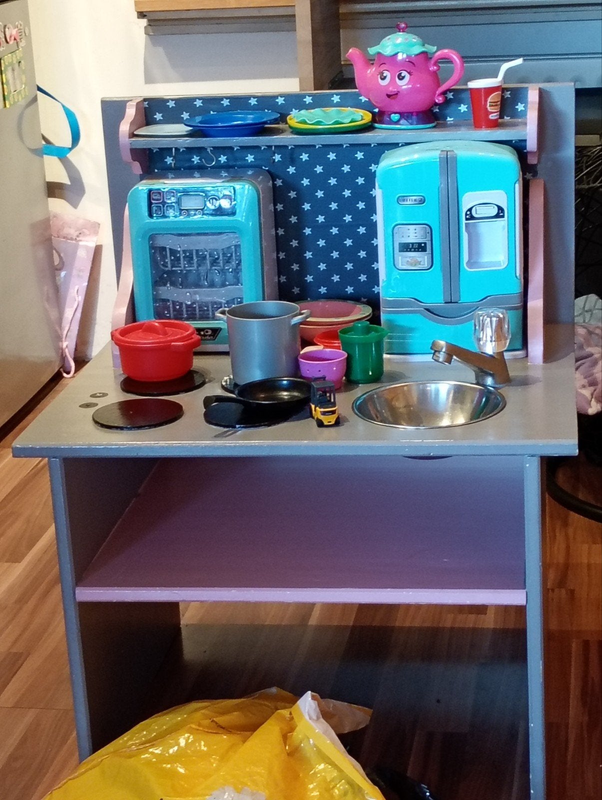 Speel keukentje zelfgemaakt, Ophalen, Gebruikt, 70 tot 120 cm