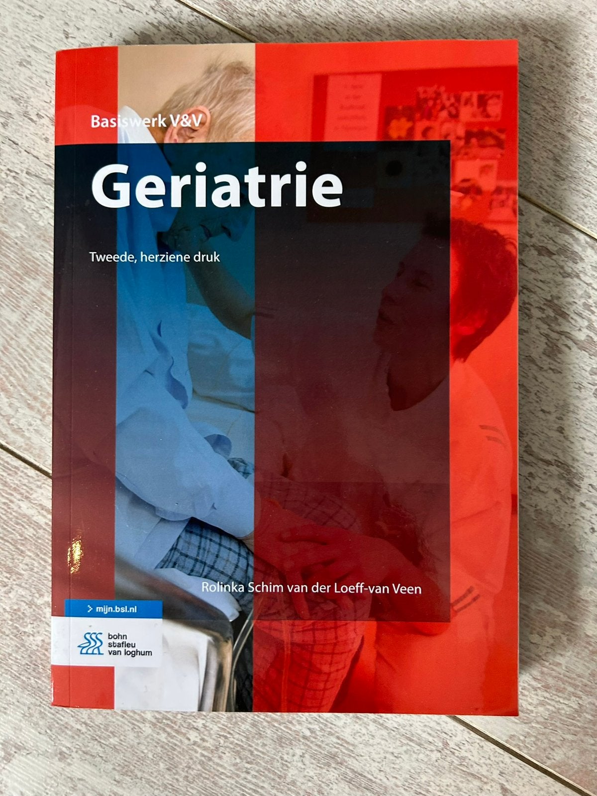 Geriatrie (verpleegkunde/anesthesie), Ophalen of Verzenden, Beta, Zo goed als nieuw, HBO