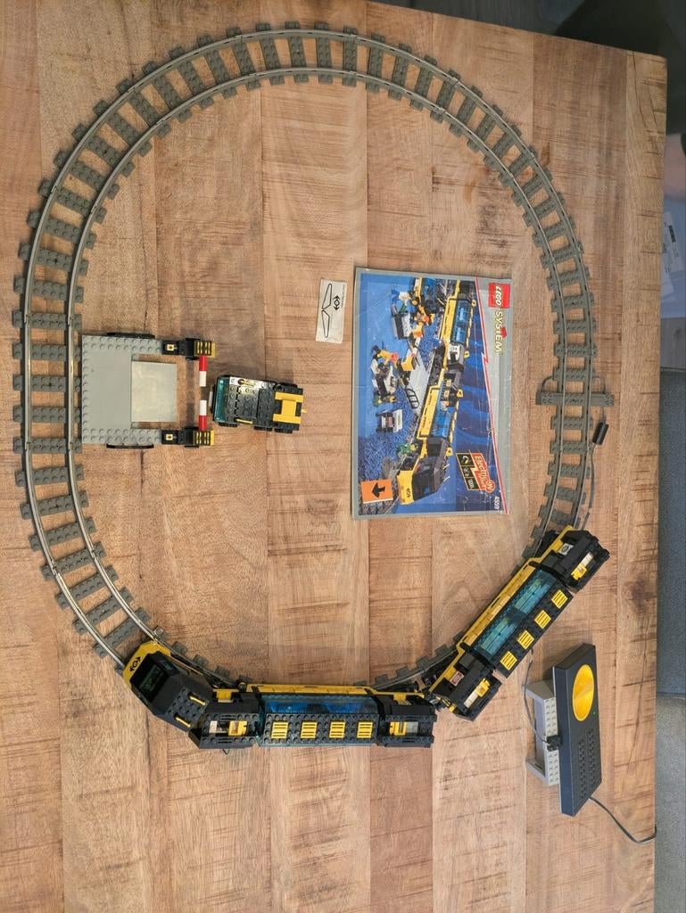 Lego Trein 4559 - Compleet met rails en minifiguren, Compleet, Overige thema's, Lego, Ophalen of Verzenden