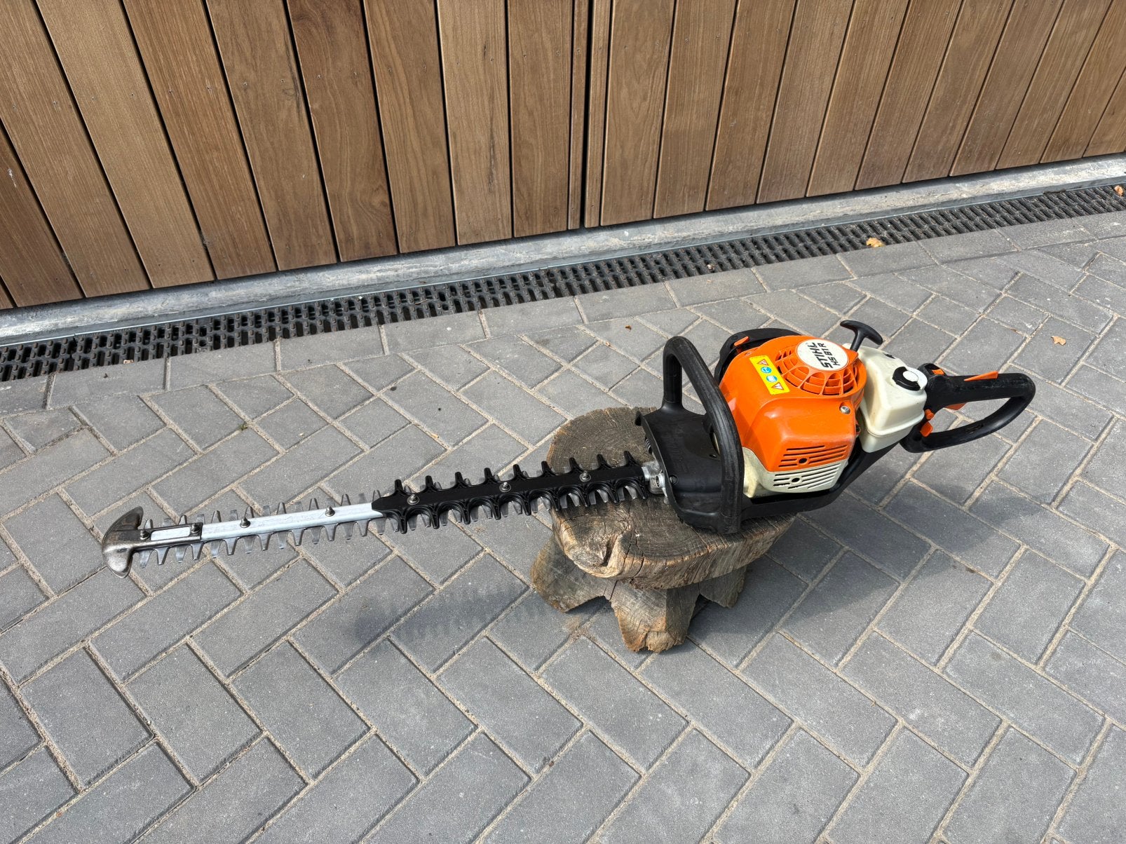 Stihl HS 81 R prof. benzine heggenschaar 60 cm. Hele nette!!, Tuin en Terras, Heggenscharen, Benzine, Eu, Stihl, Ophalen of Verzenden