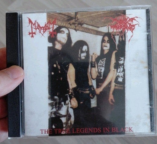 Mayhem / Darkthrone - The True Legends In Black CD, Ophalen of Verzenden, Gebruikt, Black metal, Album