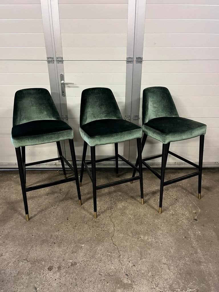 3 stuks Luxe velvet horeca barkrukken gouden pootjes, Huis en Inrichting, Barkrukken, Ophalen, 5 krukken of meer, 60 tot 90 cm