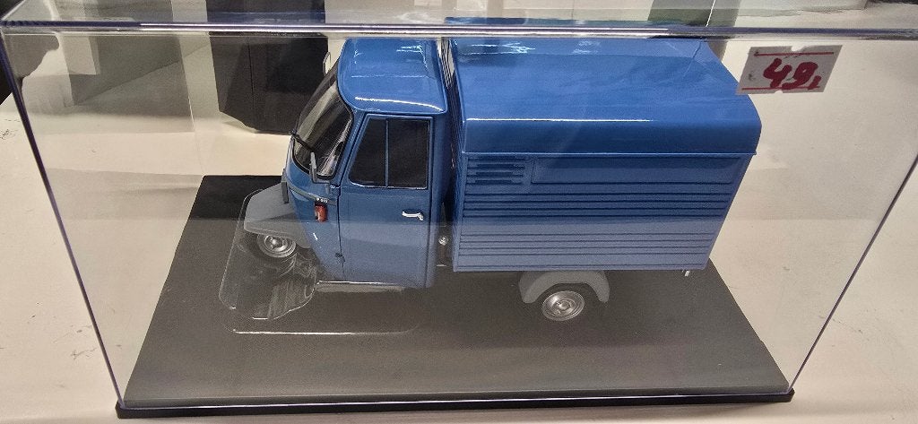 Piaggio Ape P501 Year 1979 kleur blue van mitica nieuw 1:18, Ophalen, Nieuw, Auto, Overige merken