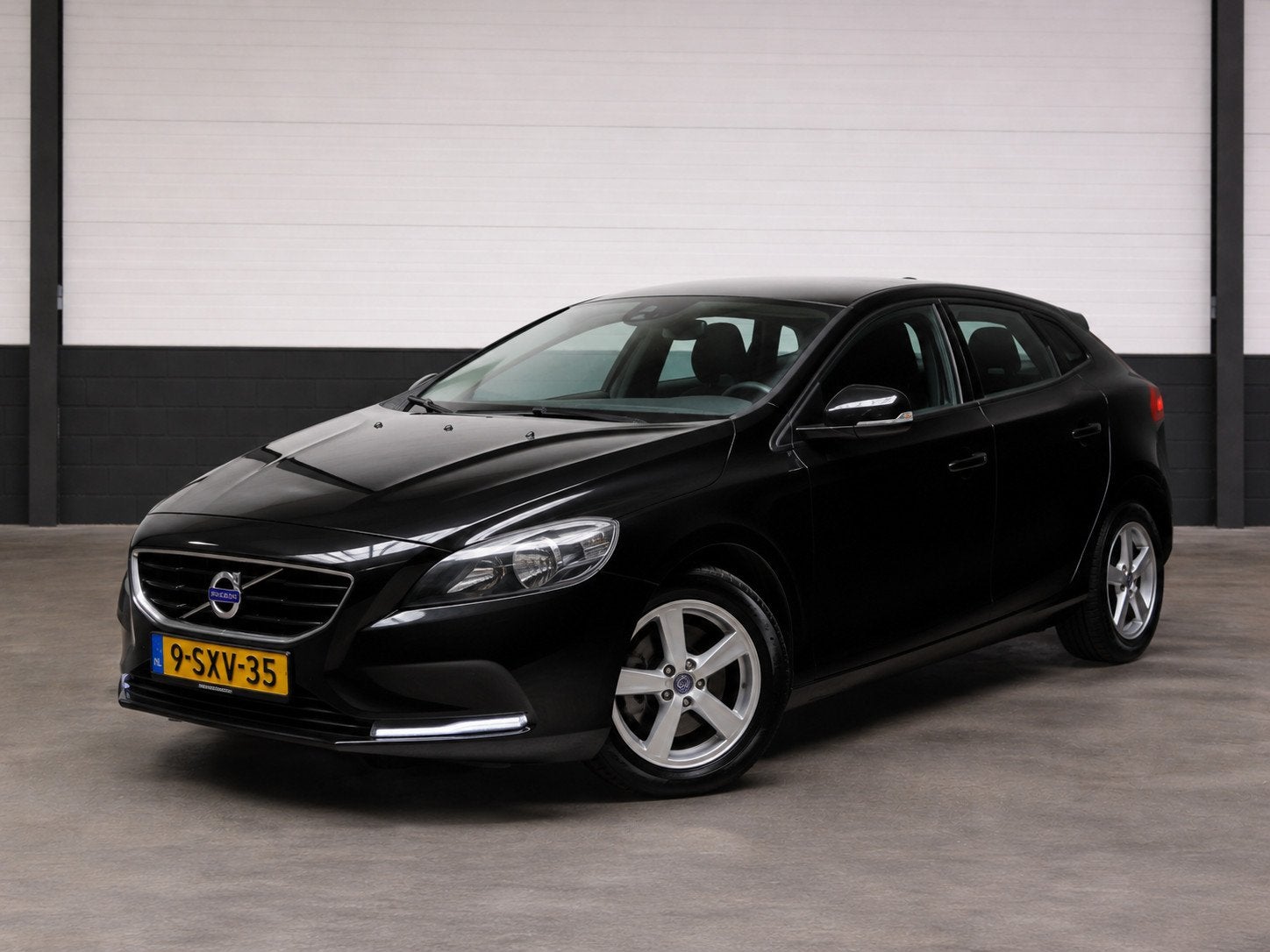 Volvo V40 1.6 D2 R-Design l Navi PDC Climate Cruise Control, Auto's, Volvo, Voorwielaandrijving, Euro 5, Gebruikt, 4 cilinders